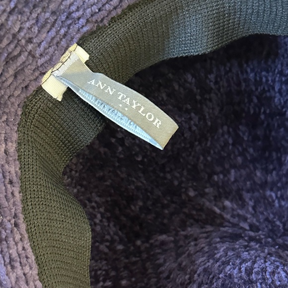 VTG 1990s Ann Taylor Purple Chenille Bucket Cloche Hat L - Picture 6 of 7
